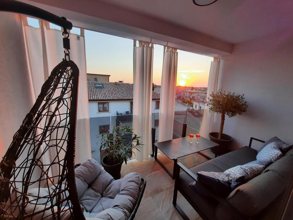 Enjoy Pula - New Apt With Terrace And Free Parking Garage 외부 사진